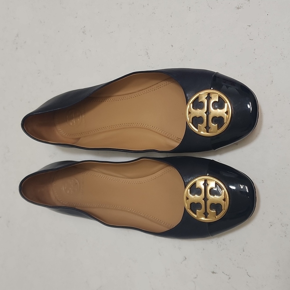 Tory Burch Navy & Gold Flats Size 10